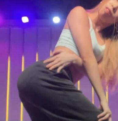 Miss Leung -  Miss Leung -