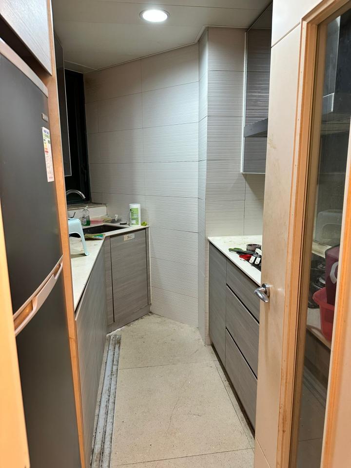 除霉工作照片 除霉工作照片