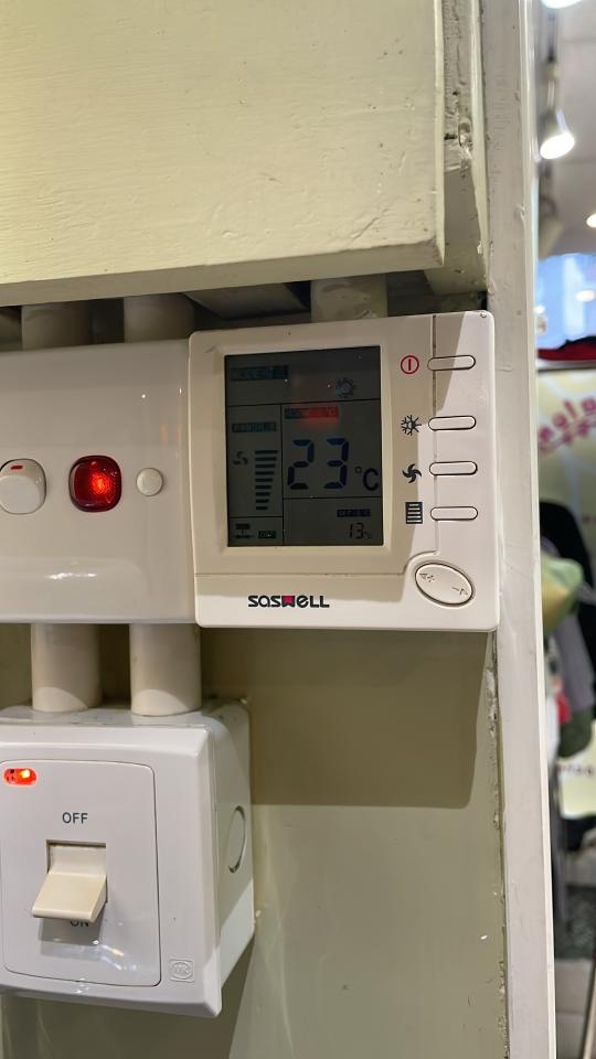 Air Conditioner Repairjob photo Air Conditioner Repairjob photo