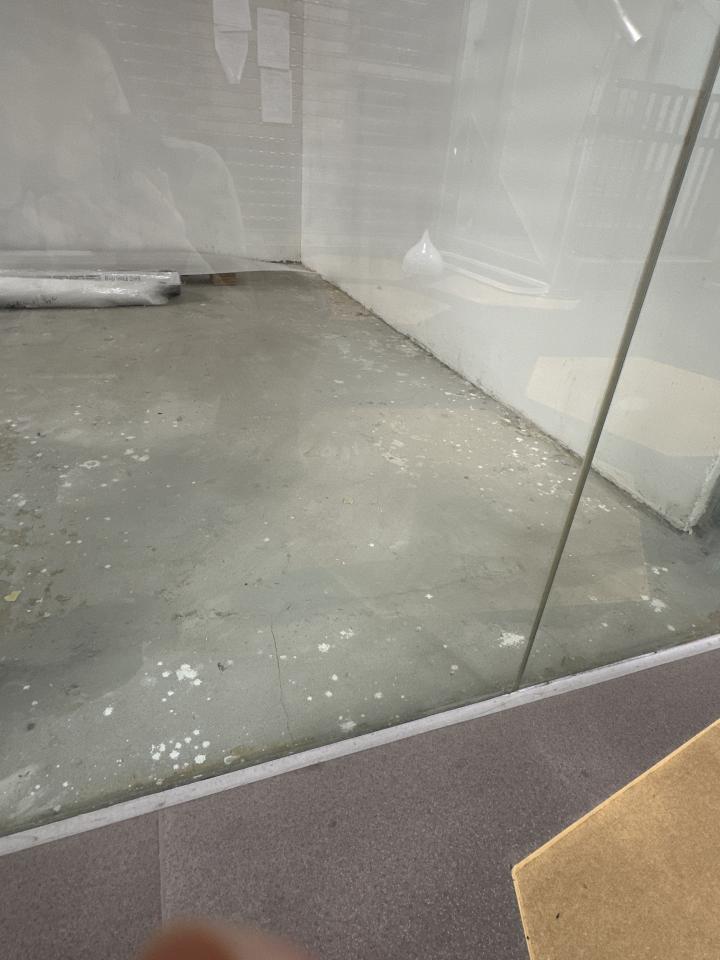 地板工程工作照片