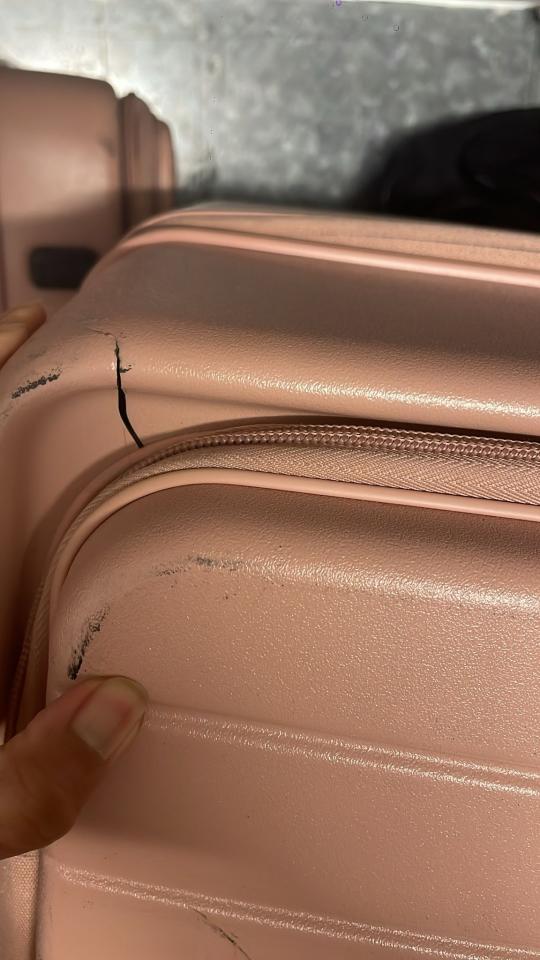 Luggage RepairJob photo
