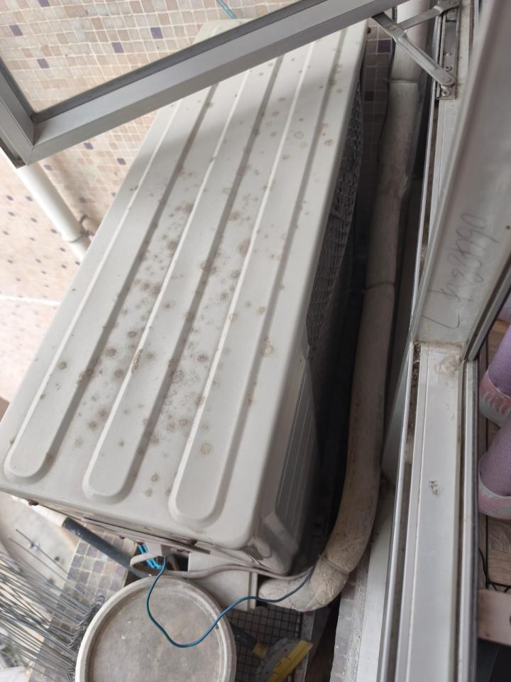 Air Conditioner Installationjob photo Air Conditioner Installationjob photo