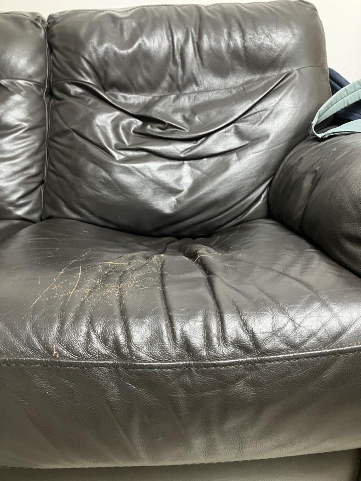 Furniture RepairJob photo