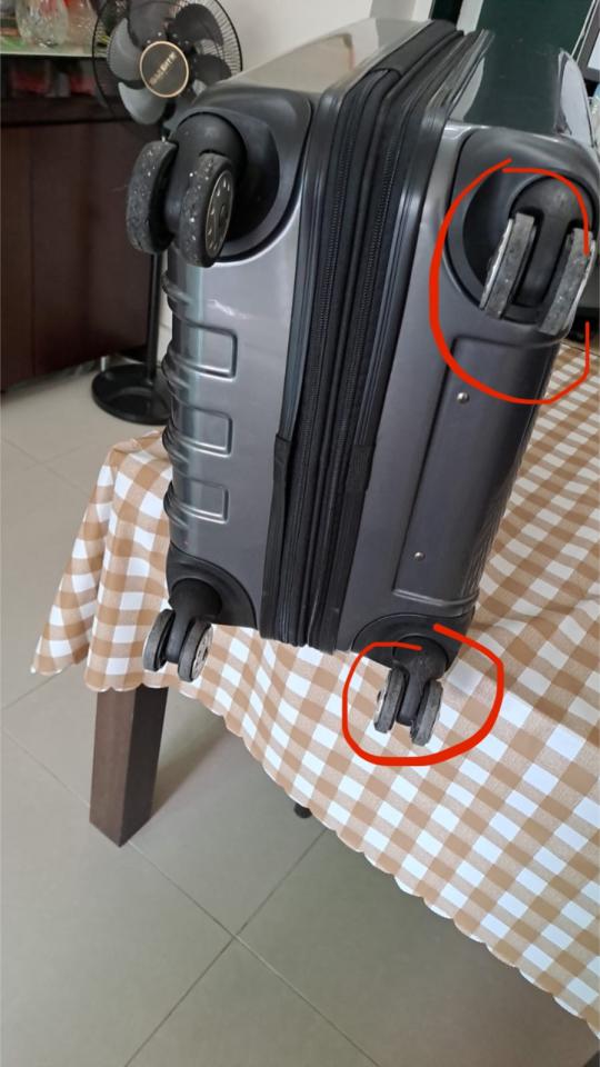 Luggage RepairJob photo