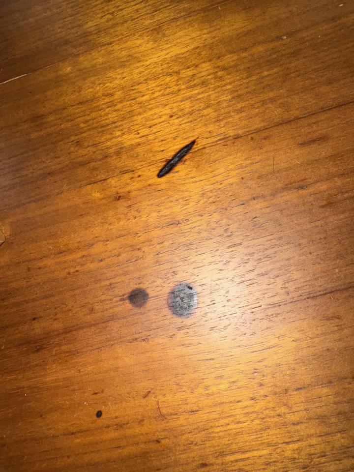 傢俬維修工作照片