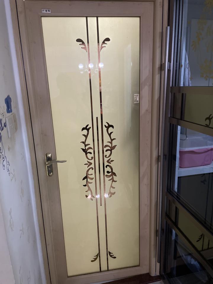 房門安裝工作照片
