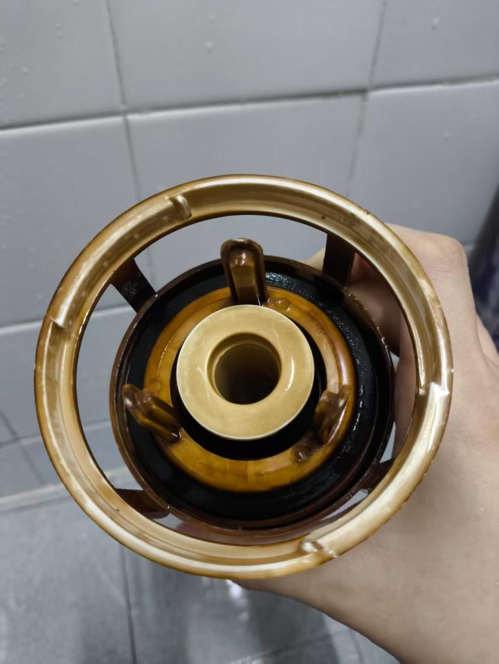 馬桶安裝工作照片