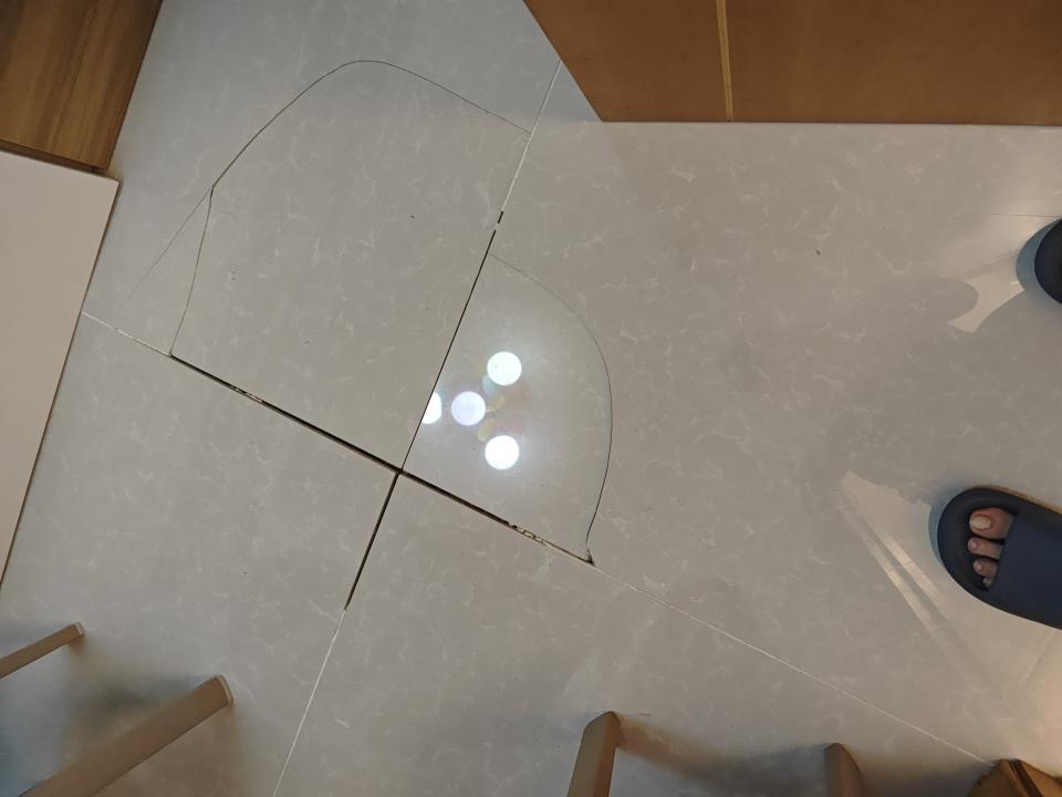 地板工程工作照片