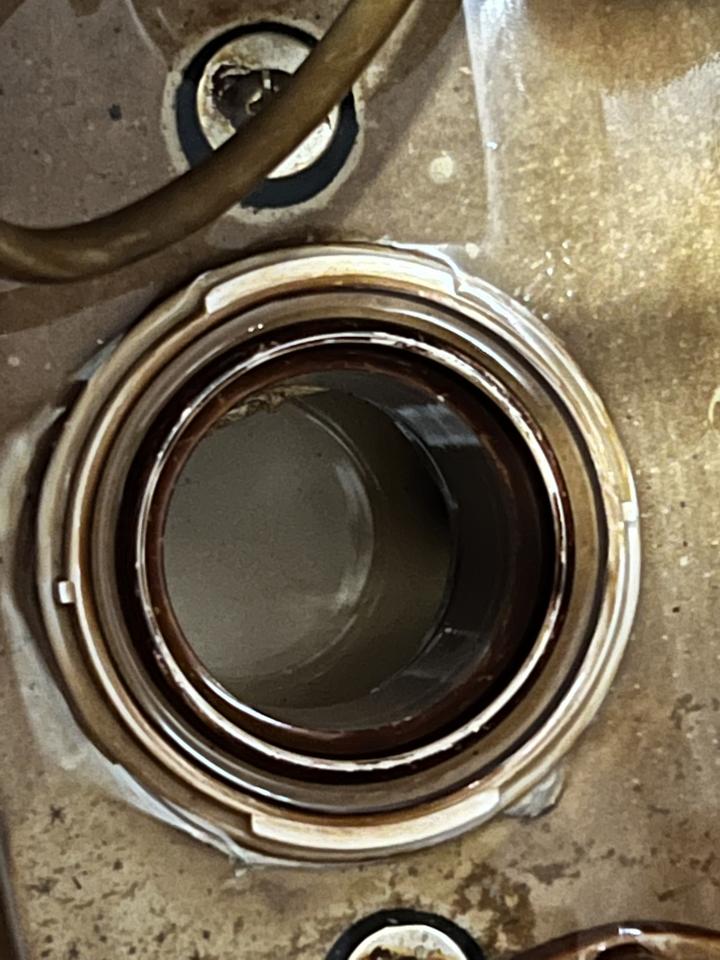 馬桶安裝工作照片