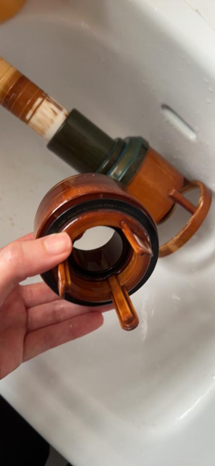 馬桶安裝工作照片