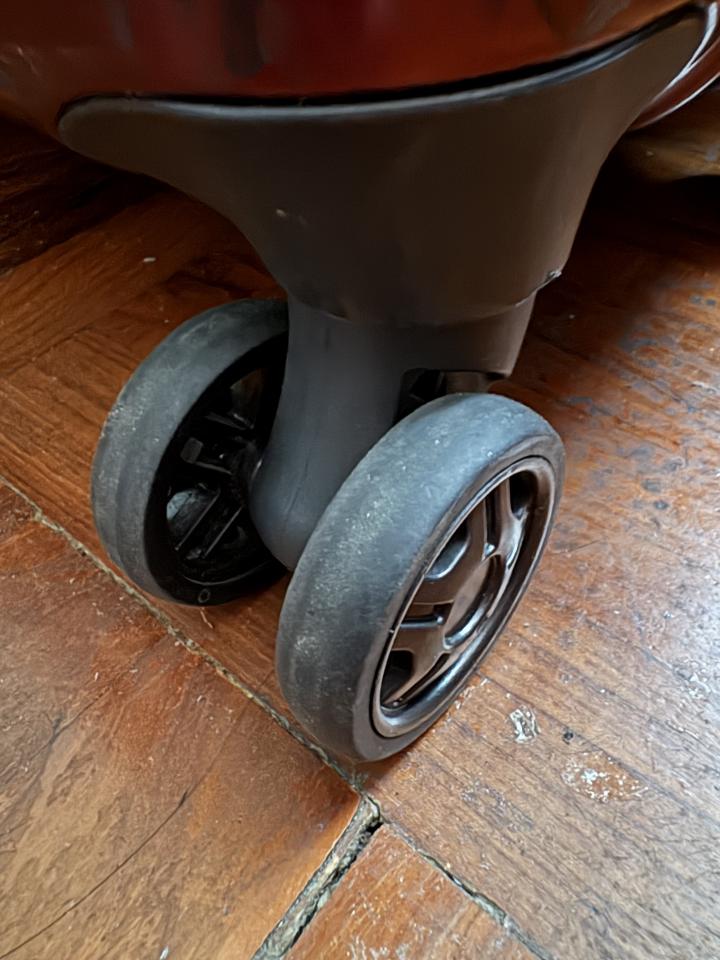 Luggage RepairJob photo