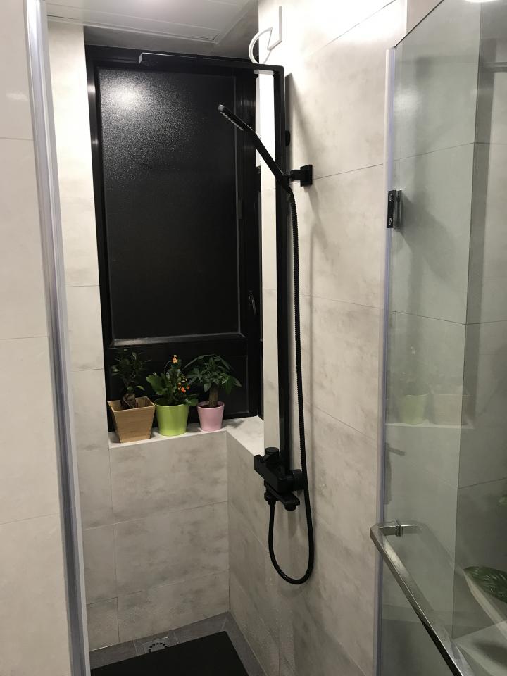 Dry and Wet BathroomJob photo