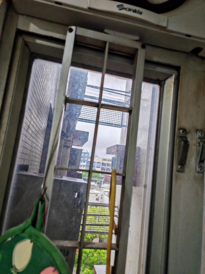 鋁窗維修工作照片