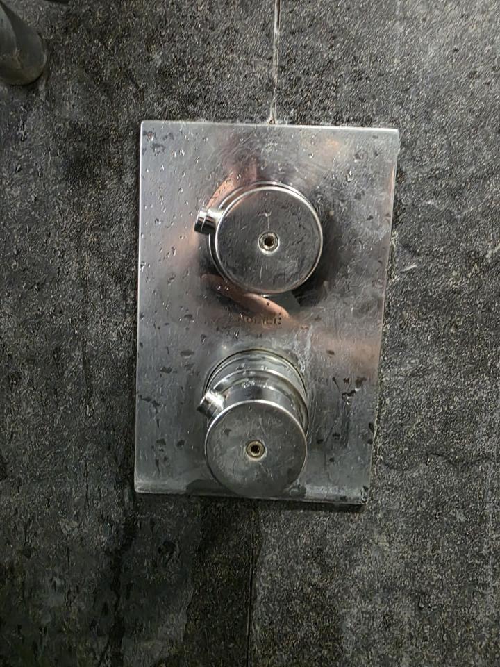 水龍頭安裝工作照片