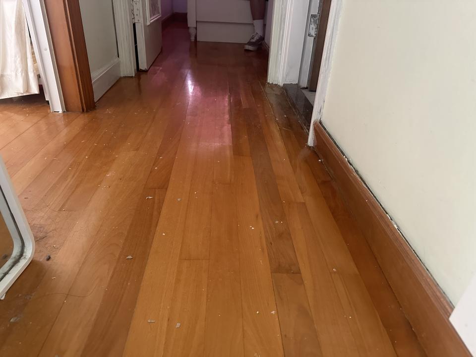 地板維修工作照片