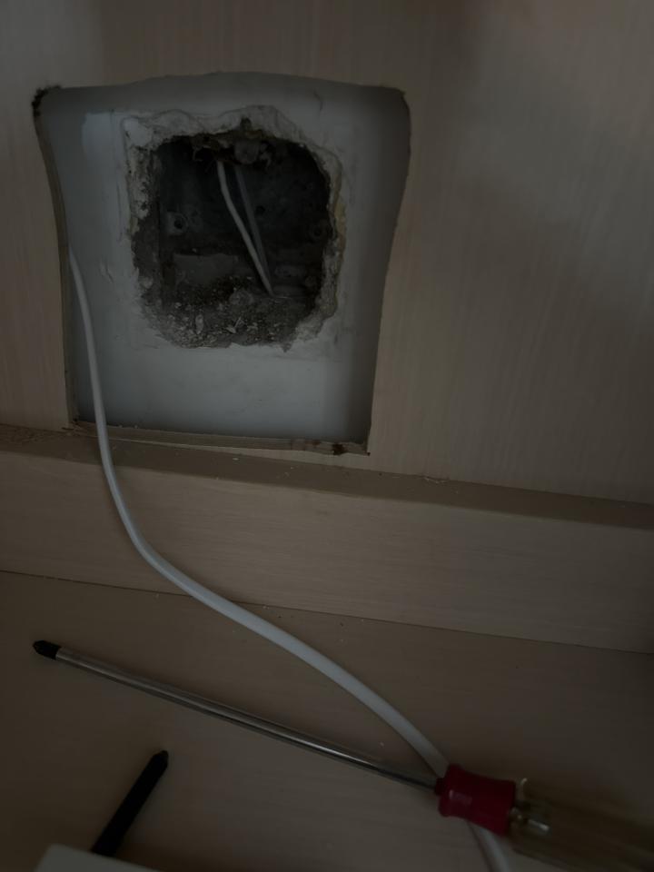 電工工作照片