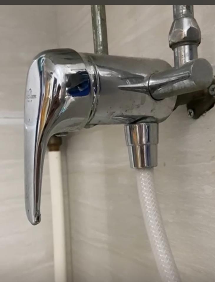 水龍頭安裝工作照片