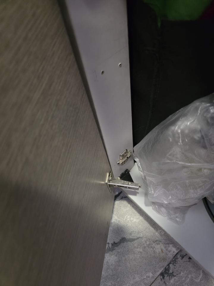 Furniture RepairJob photo