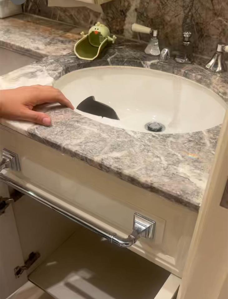 Bathroom Sink Installation & Repairjob photo Bathroom Sink Installation & Repairjob photo