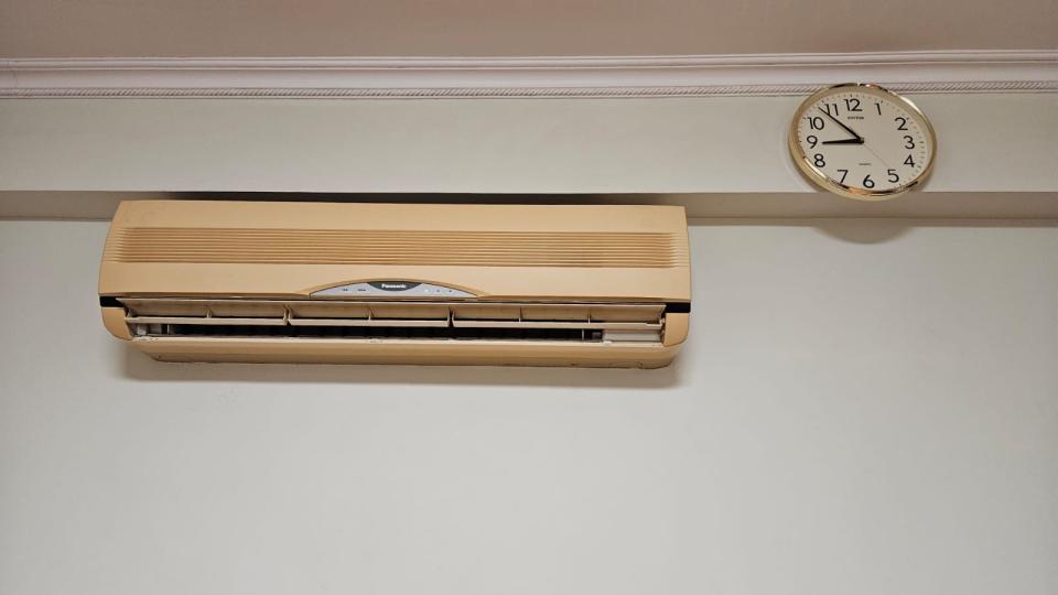 Air Conditioner Repairjob photo
