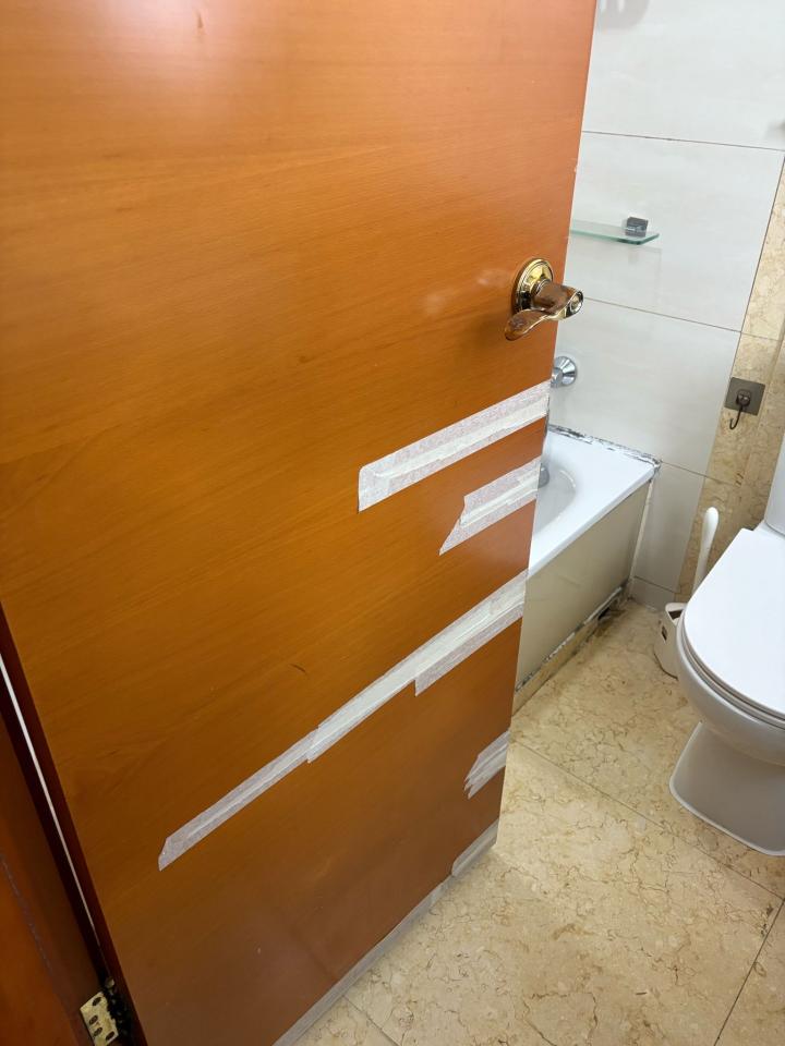 Door repairJob photo