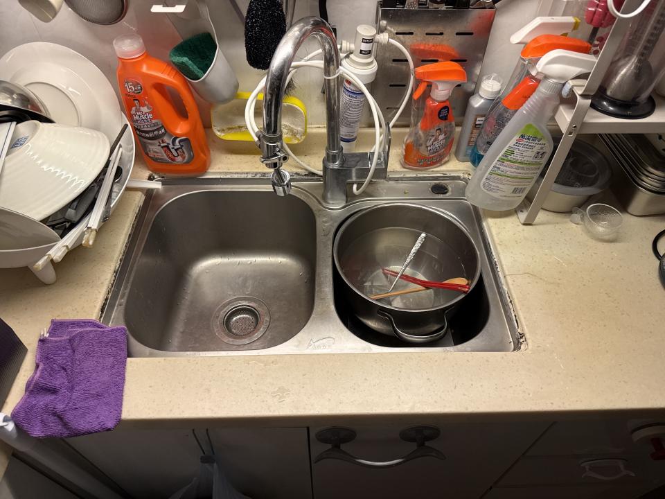 廚房鋅盤安裝工作照片