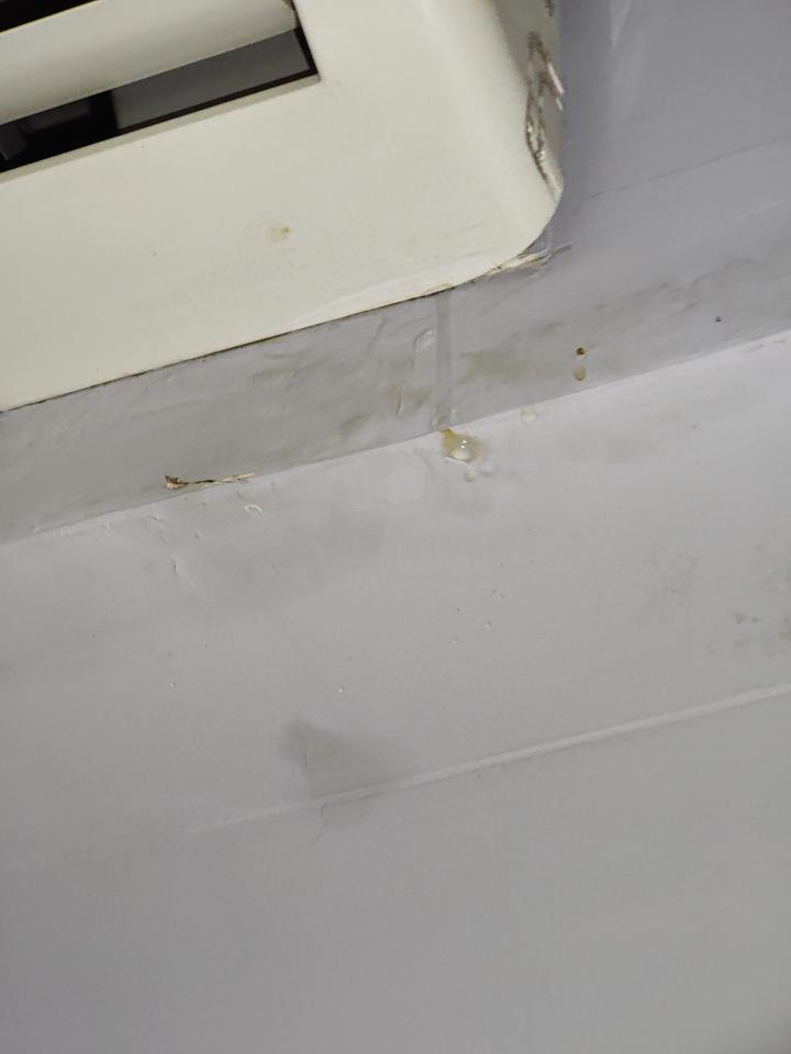 洗冷氣工作照片