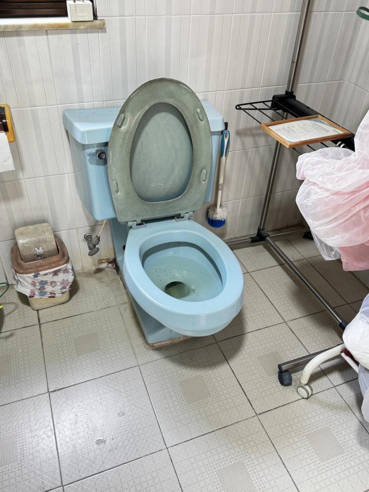 Toilet Installation & RepairJob photo