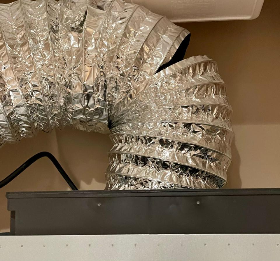 Range Hood Duct Installation Job photo