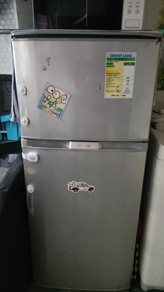 雪櫃維修工作照片