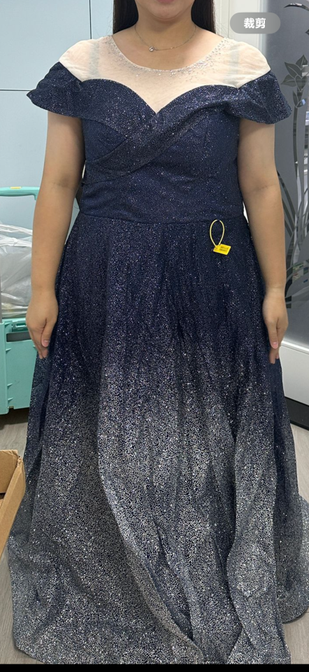 Clothing AlterationJob photo