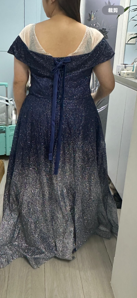 Clothing AlterationJob photo