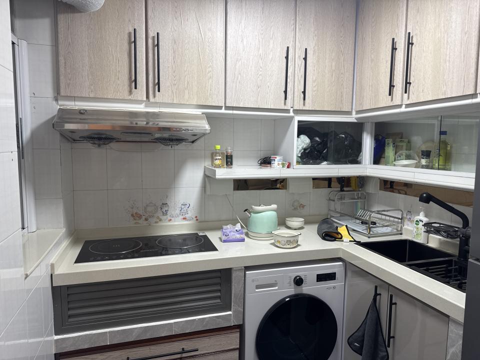 牆紙工程工作照片
