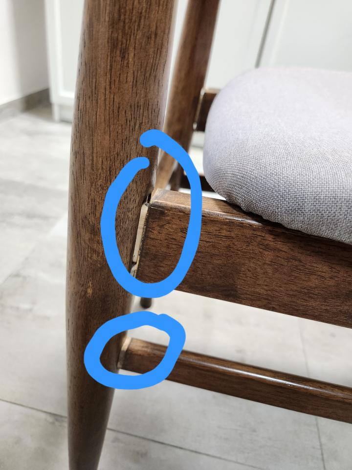 Furniture RepairJob photo
