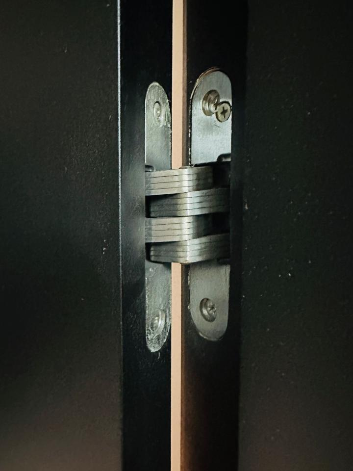 Door repairJob photo