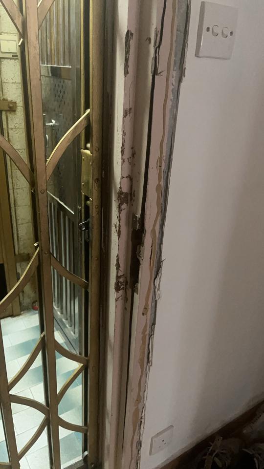 Door repairJob photo