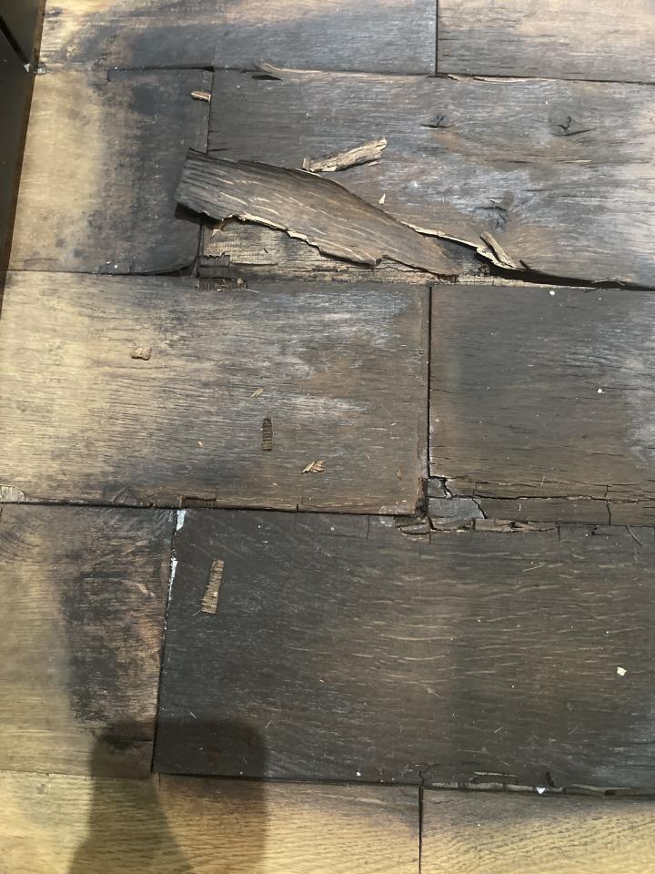 Wood Floor RestorationJob photo