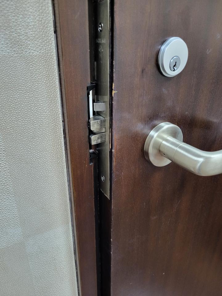 木門工作照片