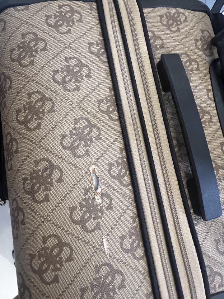 Luggage RepairJob photo