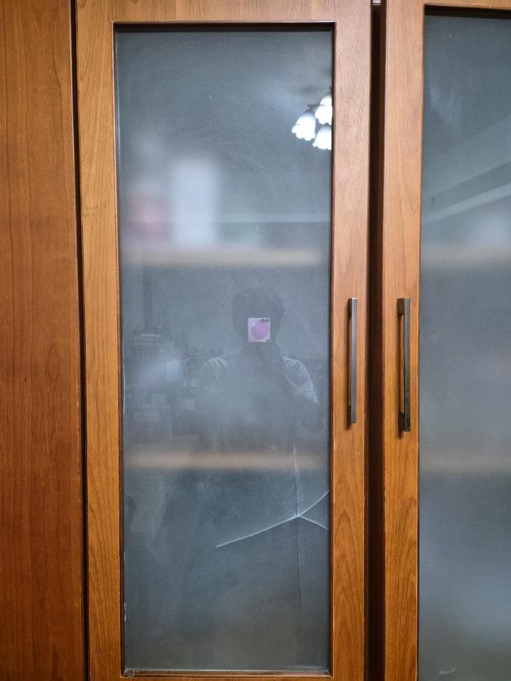 傢俬維修工作照片 傢俬維修工作照片