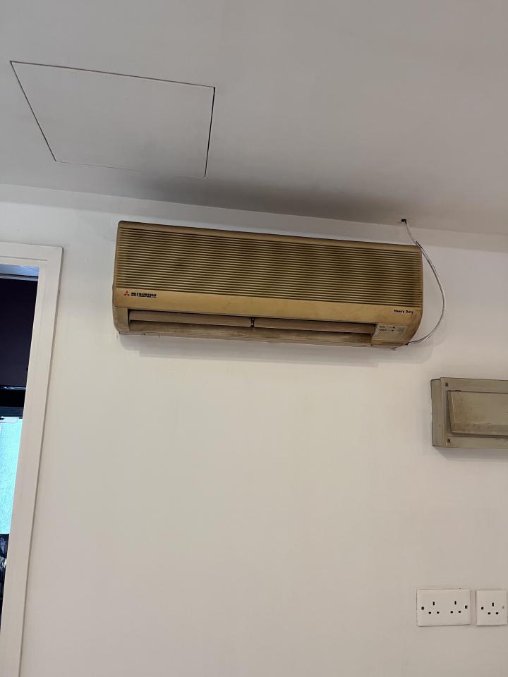 冷氣安裝工作照片
