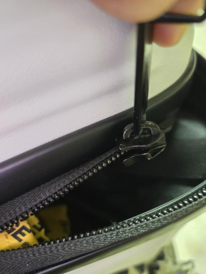 Luggage RepairJob photo