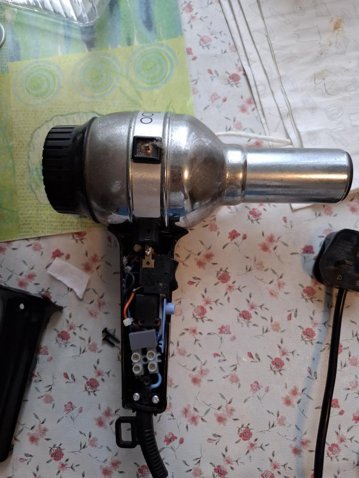 電器維修工作照片
