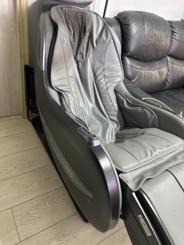 傢俬維修工作照片