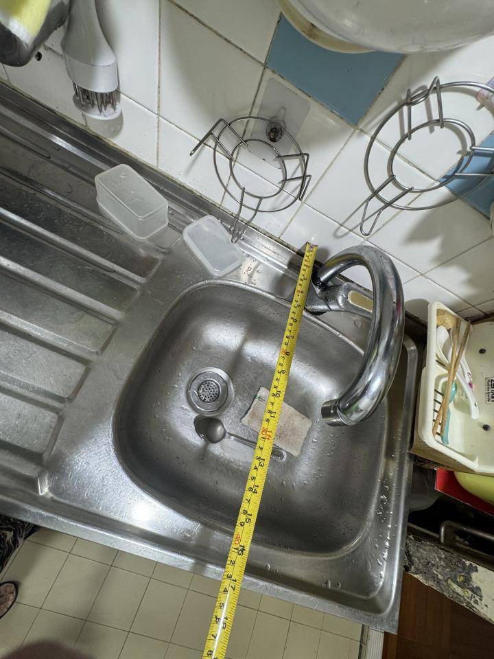 水龍頭安裝工作照片