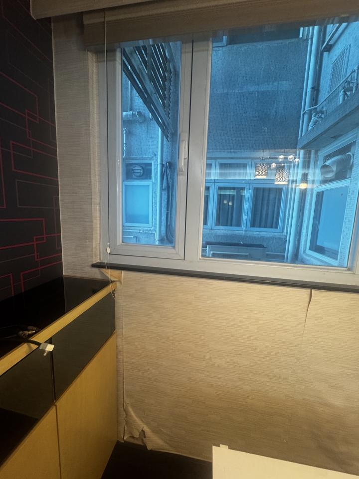 牆紙工程工作照片