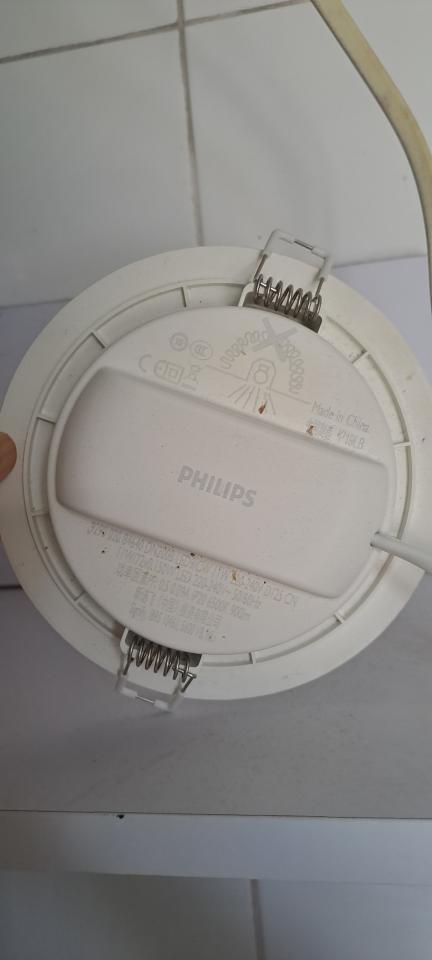 燈飾維修工作照片