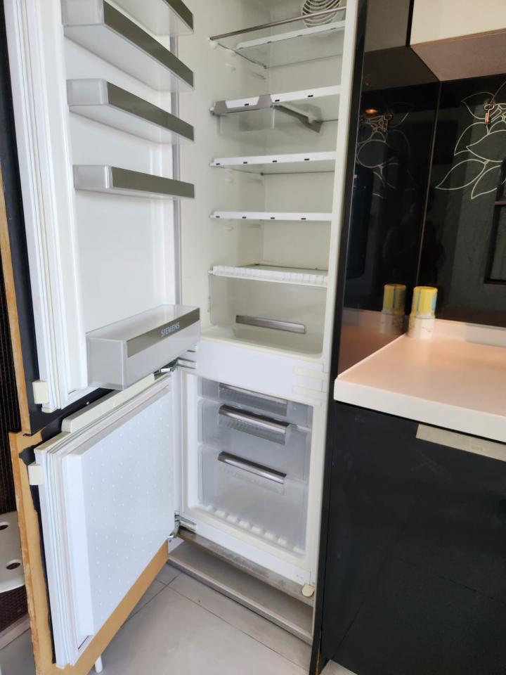 傢俬維修工作照片