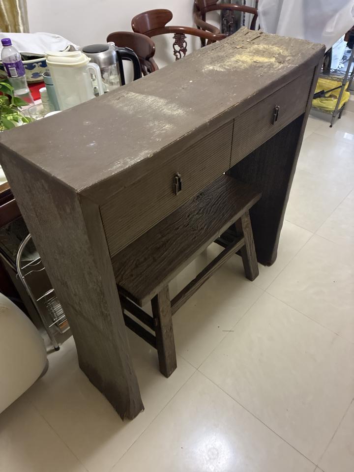 傢俬維修工作照片