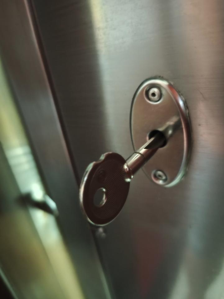鐵閘工作照片
